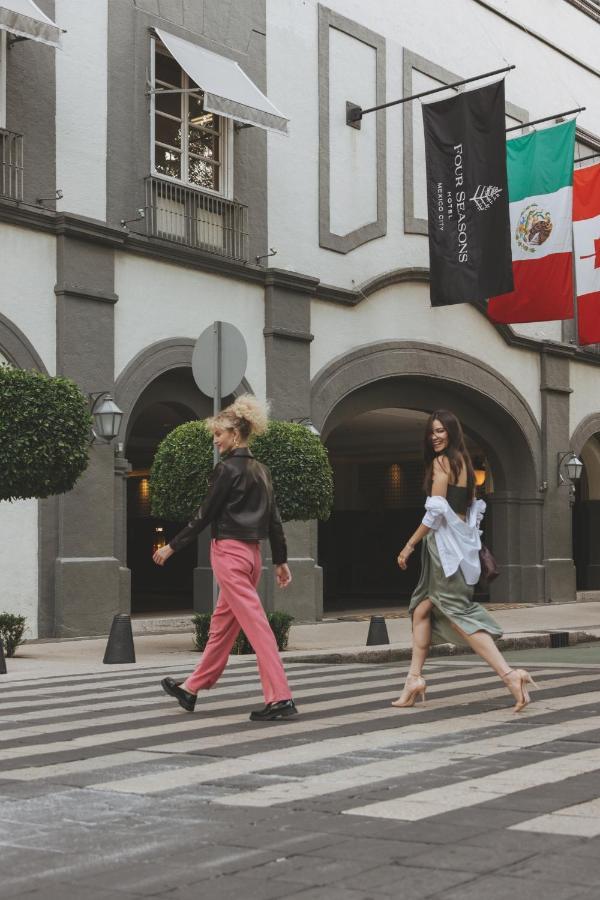 フォーシーズンズ ホテル メキシコシティ エクステリア 写真